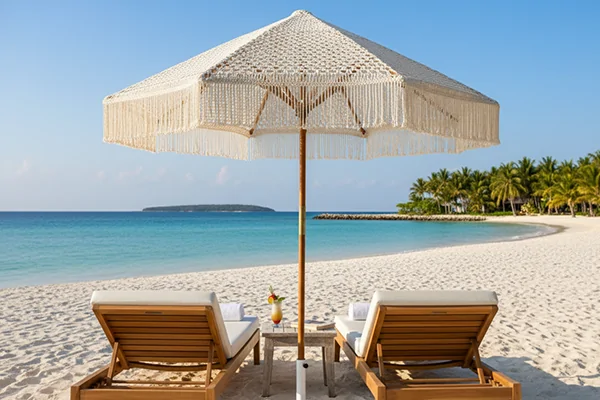Why a large parasol is the perfect addition to your resort or hotel for increased profit